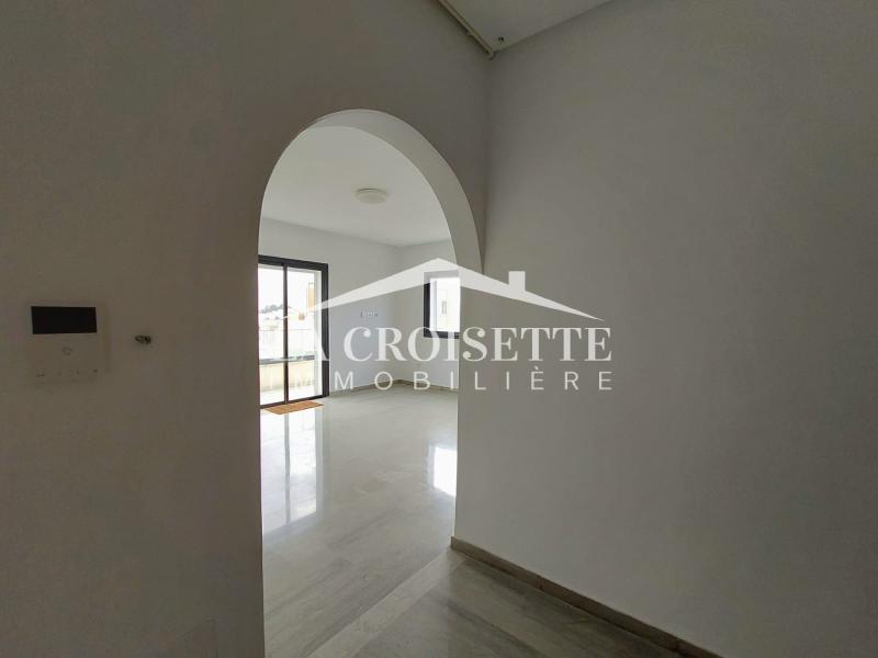 Appartement S+2 à La Soukra